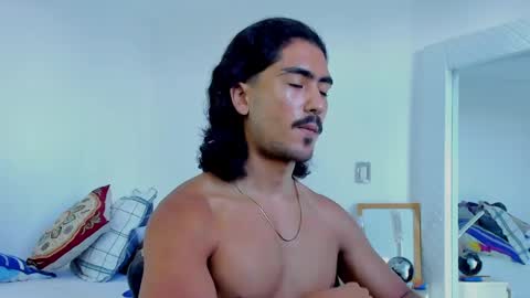 Snapshot of david_johnson372 chatting on September 29, 1:27 pm Hey im David that loves to explore and speak their fantasies. Very open talktative and nice. Feel free to chat with me online show from September 29, 1:27 pm