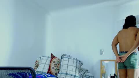 Snapshot of david_johnson372 chatting on October 6, 10:02 am Hey im David that loves to explore and speak their fantasies. Very open talktative and nice. Feel free to chat with me online show from October 6, 10:02 am