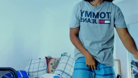 Snapshot of david_johnson372 chatting on October 7, 12:30 am Hey im David that loves to explore and speak their fantasies. Very open talktative and nice. Feel free to chat with me online show from October 7, 12:30 am