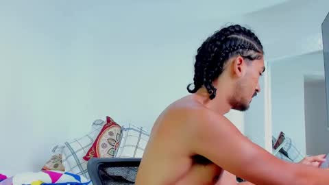 Snapshot of david_johnson372 chatting on October 8, 2:47 pm Hey im David that loves to explore and speak their fantasies. Very open talktative and nice. Feel free to chat with me online show from October 8, 2:47 pm