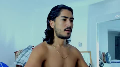 Snapshot of david_johnson372 chatting on October 26, 10:54 am Hey im David that loves to explore and speak their fantasies. Very open talktative and nice. Feel free to chat with me online show from October 26, 10:54 am