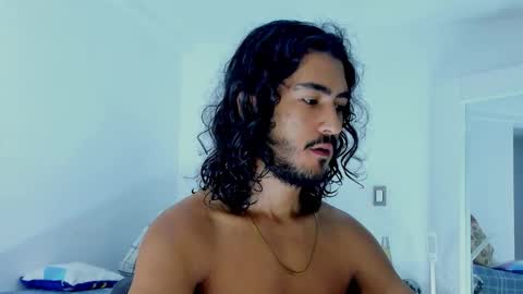 Snapshot of david_johnson372 chatting on November 25, 9:53 am Hey im David that loves to explore and speak their fantasies. Very open talktative and nice. Feel free to chat with me online show from November 25, 9:53 am