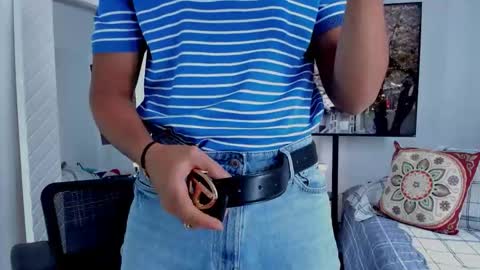 Snapshot of david_johnson372 chatting on March 11, 2:34 pm Hey im David that loves to explore and speak their fantasies. Very open talktative and nice. Feel free to chat with me online show from March 11, 2:34 pm