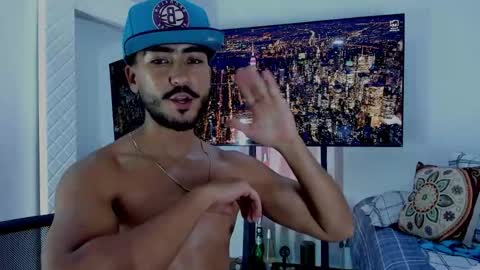 Snapshot of david_johnson372 chatting on March 15, 1:55 am Hey im David that loves to explore and speak their fantasies. Very open talktative and nice. Feel free to chat with me online show from March 15, 1:55 am