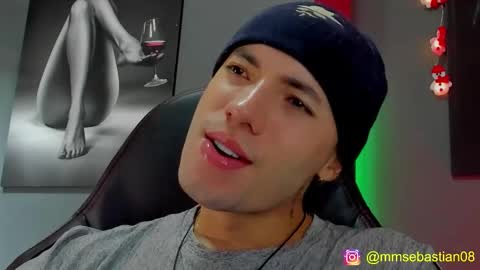 David Jons online show from December 4, 11:30 am