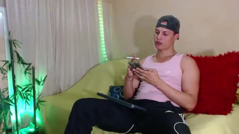 David Neill online show from September 20, 10:00 pm