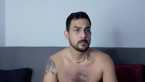 Snapshot of david_oliveira chatting on November 17, 2:01 pm JF oliveira online show from November 17, 2:01 pm