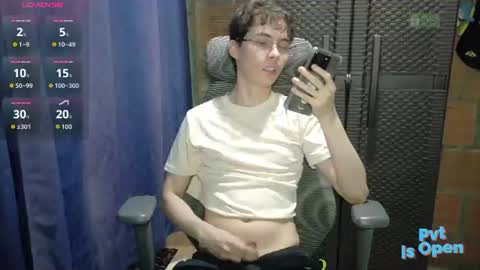 ProgrammerBoy online show from July 30, 5:45 pm