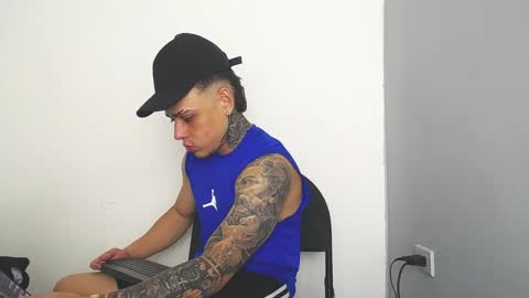 Snapshot of david_rousse_ chatting on September 9, 3:28 am luis online show from September 9, 3:28 am