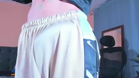 Snapshot of david_savage_ chatting on January 11, 10:51 pm david online show from January 11, 10:51 pm