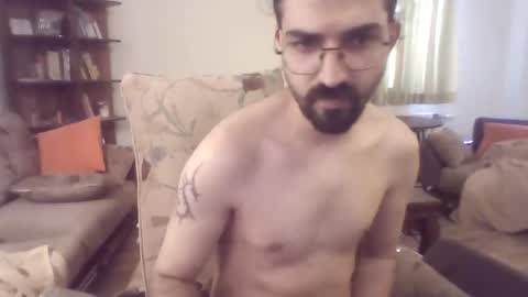 Snapshot of davidopium93 chatting on June 8, 2:28 pm davidopium93 online show from June 8, 2:28 pm