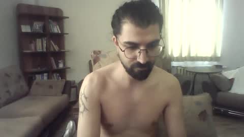Snapshot of davidopium93 chatting on July 2, 6:19 am davidopium93 online show from July 2, 6:19 am