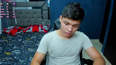 davidro030 online show from March 1, 3:52 am