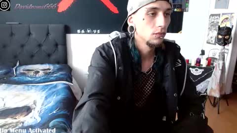   online show from October 7, 6:38 pm