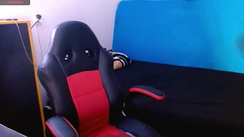 davidsalazar33 online show from March 15, 6:14 pm