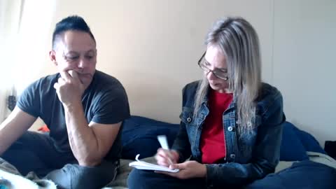 Snapshot of davidstong_cam chatting on July 21, 8:16 am Davidstrong cam online show from July 21, 8:16 am