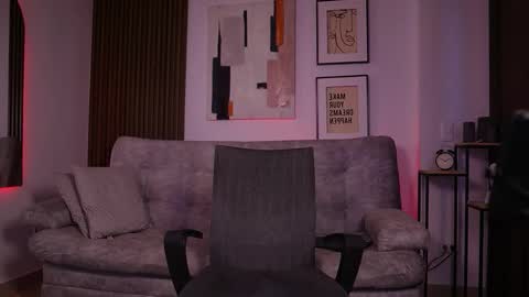 Davies brown    schedule 12pm to 5pm col time online show from October 10, 9:03 pm