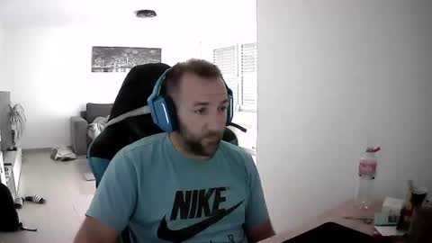daviid420 online show from July 9, 12:53 pm