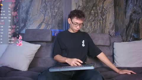 David online show from February 18, 8:38 pm