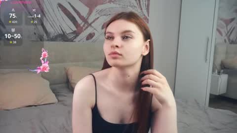 Snapshot of davinagreengo chatting on May 25, 10:27 pm Louise online show from May 25, 10:27 pm