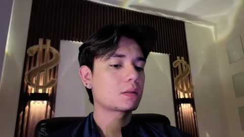 Snapshot of davoxer chatting on May 17, 3:26 am davoxer online show from May 17, 3:26 am