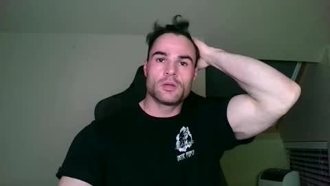 Snapshot of dawid37ny chatting on March 30, 12:00 am dawid37ny online show from March 30, 12:00 am