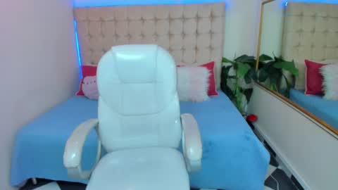 dawn_16 online show from February 15, 5:09 am