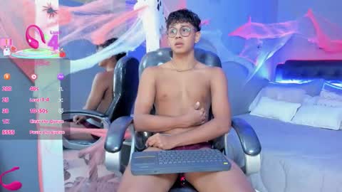 dawn_16 online show from October 29, 9:05 pm