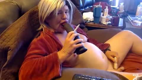 dawndoesall online show from November 22, 6:18 pm