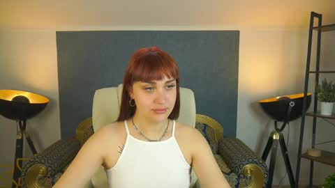 DawnGwin      Sasha online show from May 2, 5:56 am