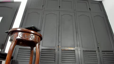 Snapshot of day_alexa chatting on December 2, 8:55 pm Day Alexa online show from December 2, 8:55 pm