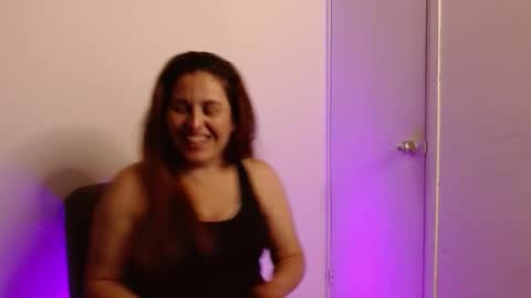 Snapshot of dayan_hanks chatting on June 11, 2:53 am dayan online show from June 11, 2:53 am