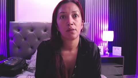 Snapshot of dayana_mendozaa69 chatting on July 18, 12:53 pm Dayana online show from July 18, 12:53 pm