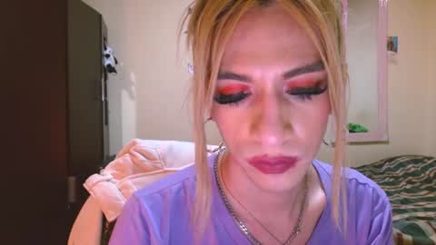Snapshot of dayanna_01_ chatting on July 16, 8:26 pm dayanna_01_ online show from July 16, 8:26 pm