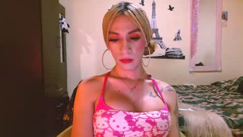 Snapshot of dayanna_01_ chatting on July 28, 6:31 pm dayanna_01_ online show from July 28, 6:31 pm