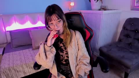 Snapshot of dayanne7 chatting on January 9, 7:42 am dayanne7 online show from January 9, 7:42 am