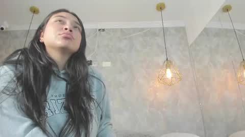 Snapshot of dayra_angels chatting on June 24, 7:02 pm DAYRA ANGELS online show from June 24, 7:02 pm