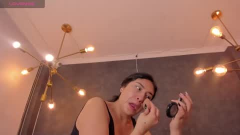 Snapshot of dayra_angels chatting on July 15, 3:39 pm DAYRA ANGELS online show from July 15, 3:39 pm
