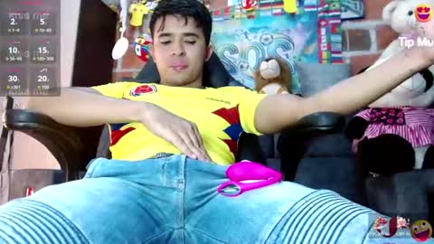 dayro_dduran online show from June 23, 8:07 pm