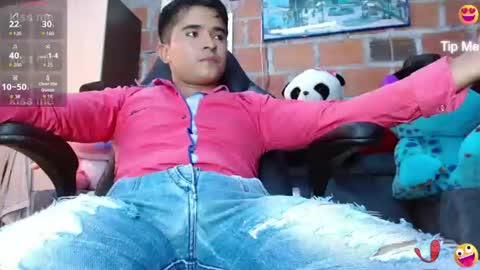 dayro_dduran online show from August 2, 7:56 pm