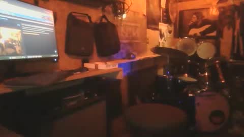 daze592268 online show from December 14, 12:32 pm