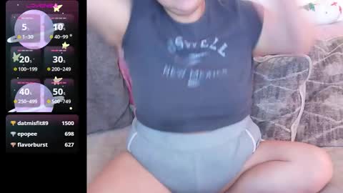 Dazeddesty  online show from November 17, 5:30 pm