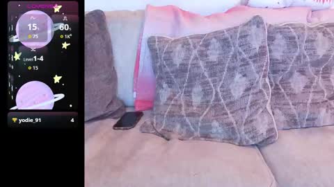 Dazeddesty  online show from November 26, 9:16 pm