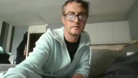 Dazzill online show from September 28, 3:39 pm