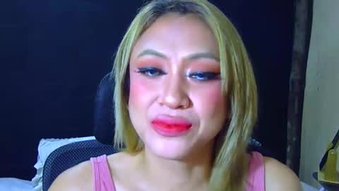 stephaniechim online show from May 2, 7:08 pm