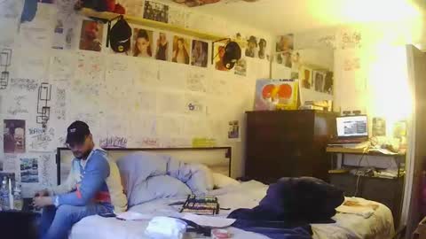 dbeamon92 online show from January 31, 8:07 pm