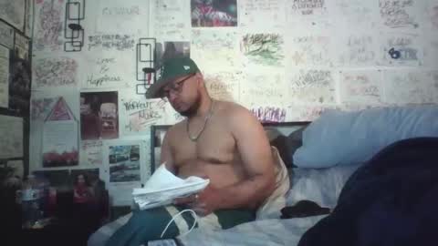 dbeamon92 online show from April 23, 1:07 am