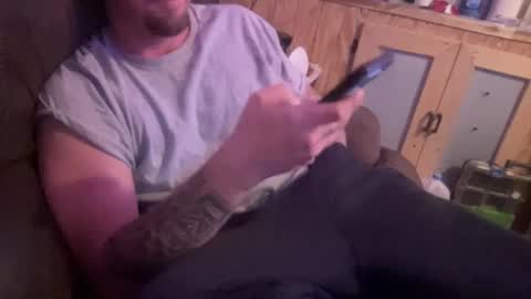 dcwells1992 online show from October 16, 5:19 am