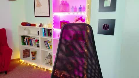 Shari online show from January 19, 6:17 am