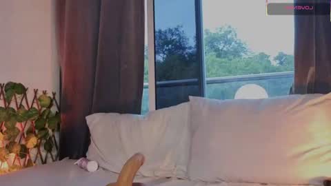 Snapshot of dea_athenea chatting on July 30, 7:57 pm dea_athenea online show from July 30, 7:57 pm